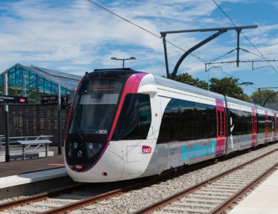 阿尔斯通法国:32辆Citadis Dualis电车，Île-de-France Mobilités和SNCF Transilien订购