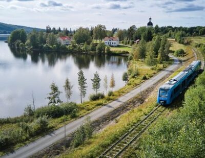 Alstom Coradia Ilint氢酒训练首次在瑞典展示